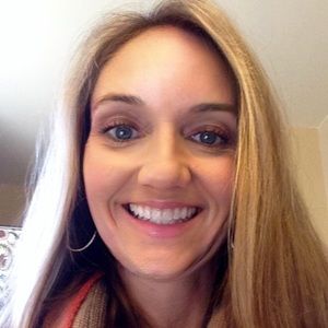 Meet your Posher, Dana